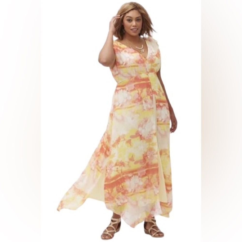 NWT!‎ Lane Bryant v neck patterned maxi dress